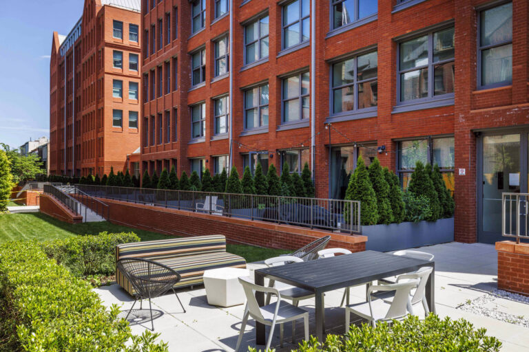 mason gray amenities